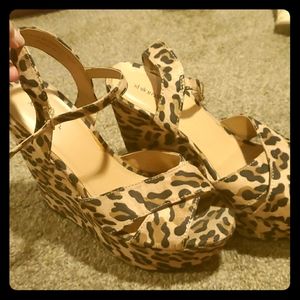 Platform Leopard Wedges